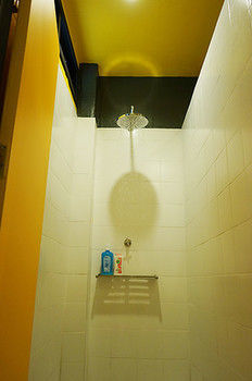 Monkey Dive Hostel Khaolak Khao Lak Exterior photo
